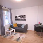 Super Cozy 3-Bedroom In Picturesque Neigborhood